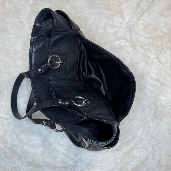 COACH Gallery Black Smooth Leather East West Tote Bag F19252 - Picture 7 of 9